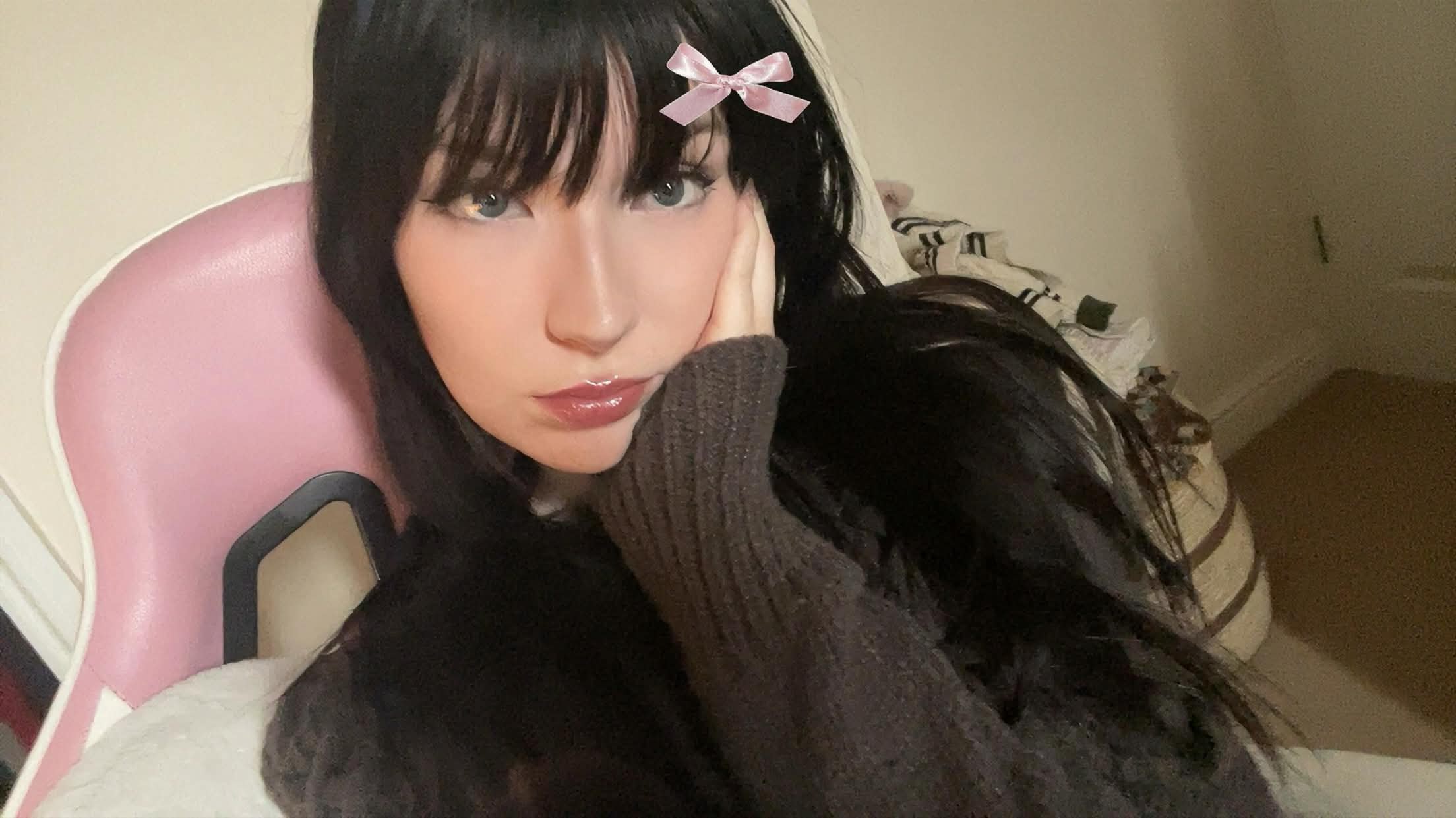 Abi - Creator of PinkLemon Crochet